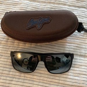Maui Jim’s Red Sands polarized sun glasses
